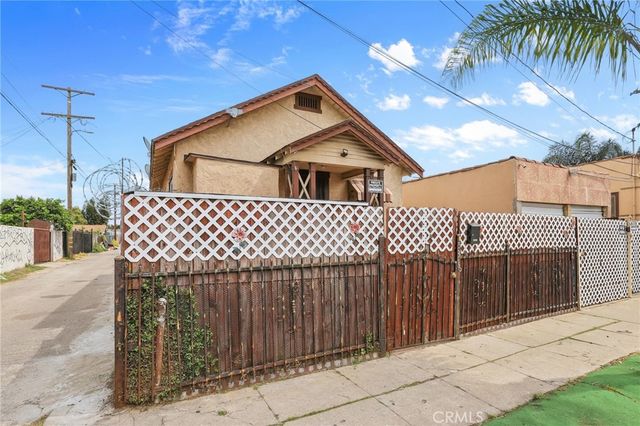 1159 W 54th Street, Los Angeles, CA 90037