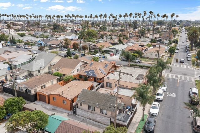 1159 W 54th Street, Los Angeles, CA 90037