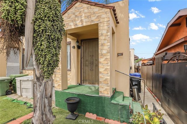 1159 W 54th Street, Los Angeles, CA 90037