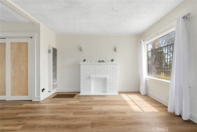 1159 W 54th Street, Los Angeles, CA 90037