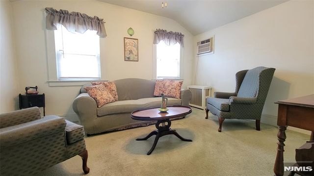 29 Magnolia Avenue, Kearny, NJ 07032