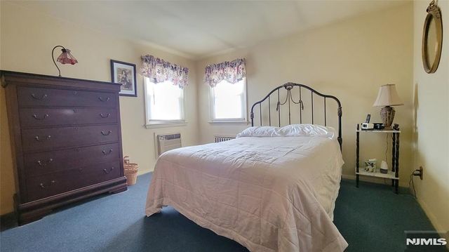 29 Magnolia Avenue, Kearny, NJ 07032