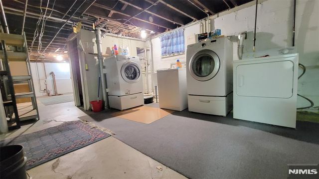 29 Magnolia Avenue, Kearny, NJ 07032