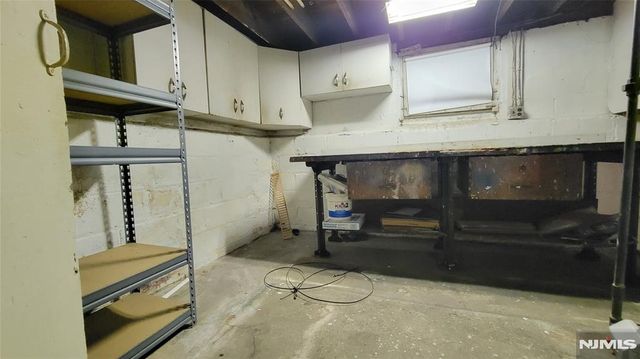 29 Magnolia Avenue, Kearny, NJ 07032