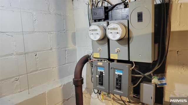 29 Magnolia Avenue, Kearny, NJ 07032