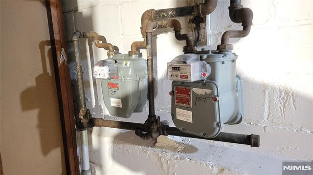 29 Magnolia Avenue, Kearny, NJ 07032