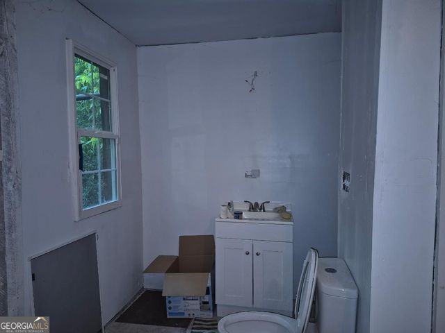 3975 Fairmont Avenue, Macon, GA 31204