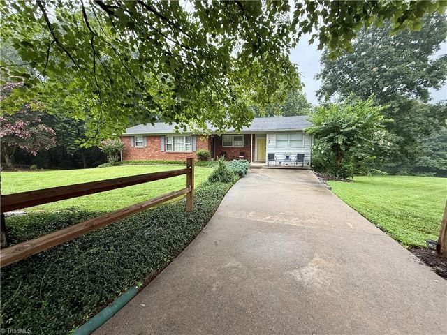 641 Nelson Lane, Millers Creek, NC 28651