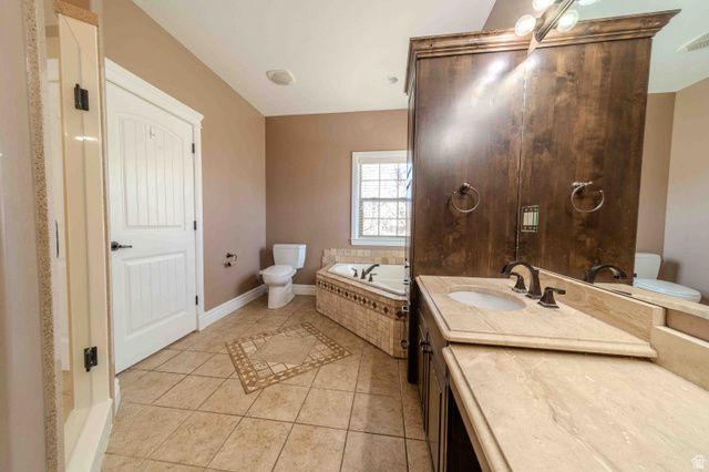 85 S CONSTITUTION DR, Roosevelt, UT 84066