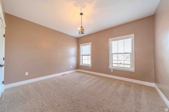 85 S CONSTITUTION DR, Roosevelt, UT 84066