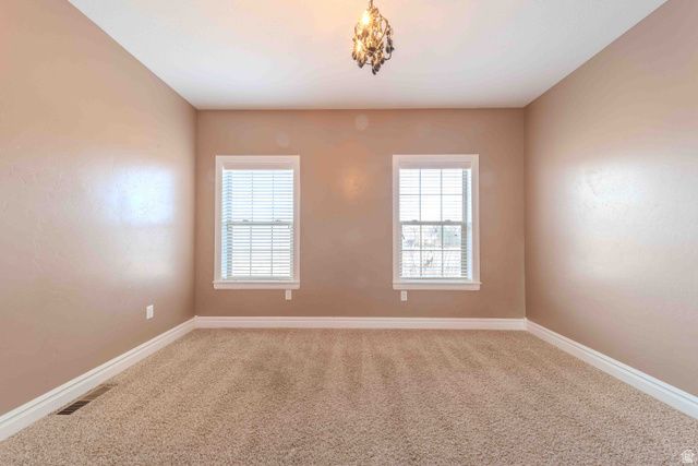 85 S CONSTITUTION DR, Roosevelt, UT 84066