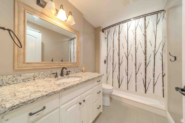 85 S CONSTITUTION DR, Roosevelt, UT 84066