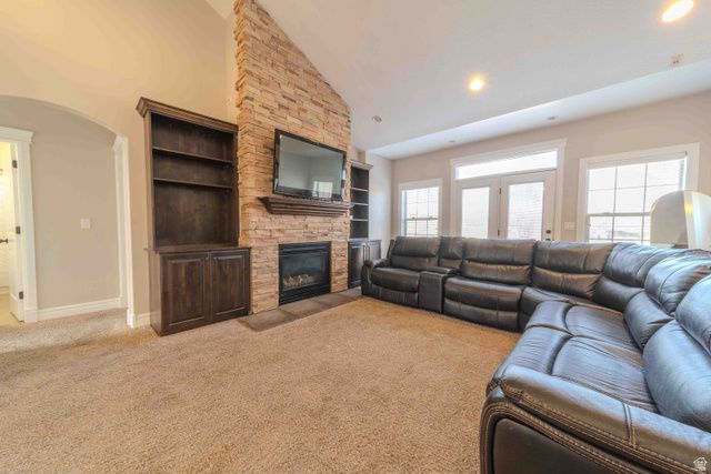 85 S CONSTITUTION DR, Roosevelt, UT 84066