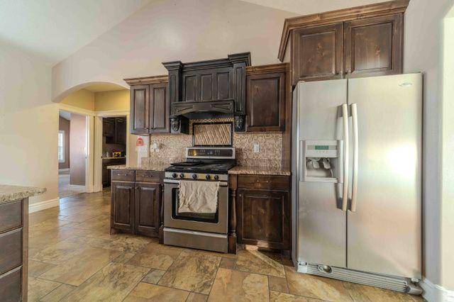 85 S CONSTITUTION DR, Roosevelt, UT 84066