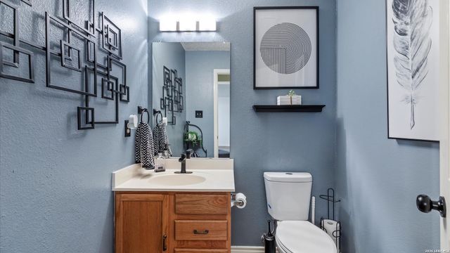 1105 Morningmist Ln, Schertz, TX 78154