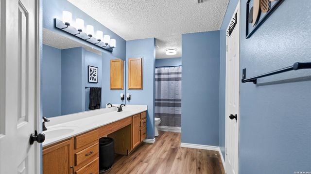 1105 Morningmist Ln, Schertz, TX 78154