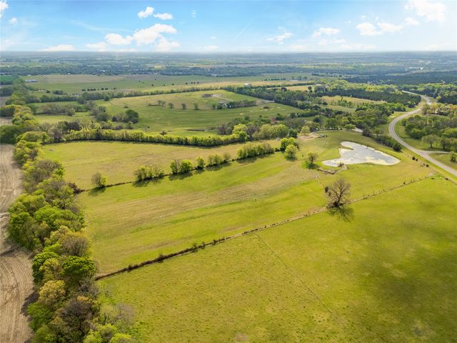 3847 Fm 3133, Van Alstyne, TX 75495