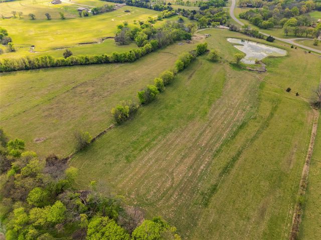 3847 Fm 3133, Van Alstyne, TX 75495