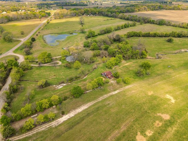 3847 Fm 3133, Van Alstyne, TX 75495