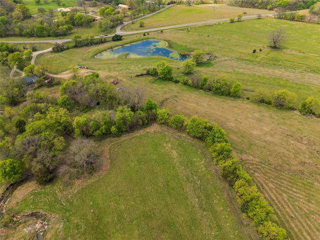 3847 Fm 3133, Van Alstyne, TX 75495