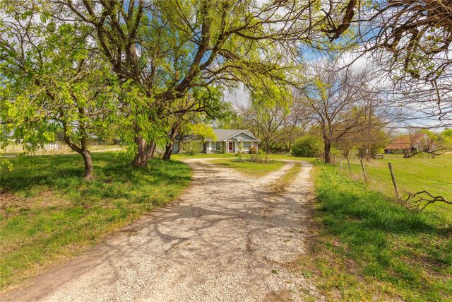 3847 Fm 3133, Van Alstyne, TX 75495