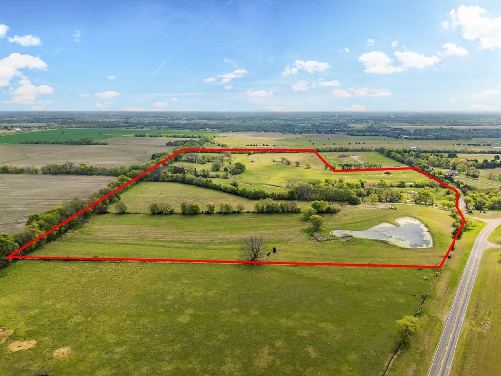 3847 Fm 3133, Van Alstyne, TX 75495