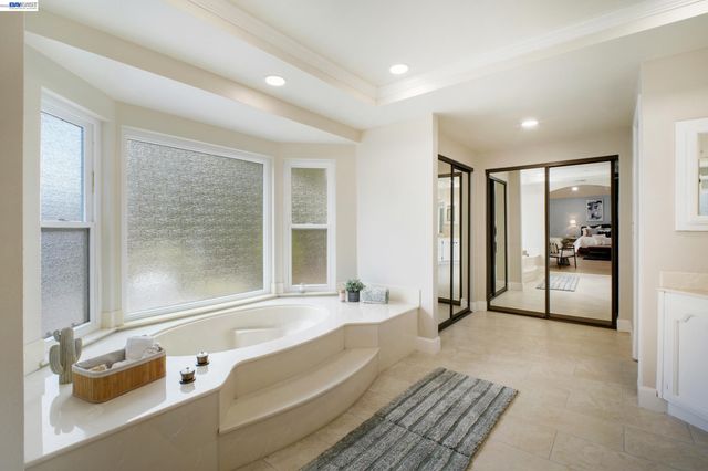 604 Lomond Cir, San Ramon, CA 94583