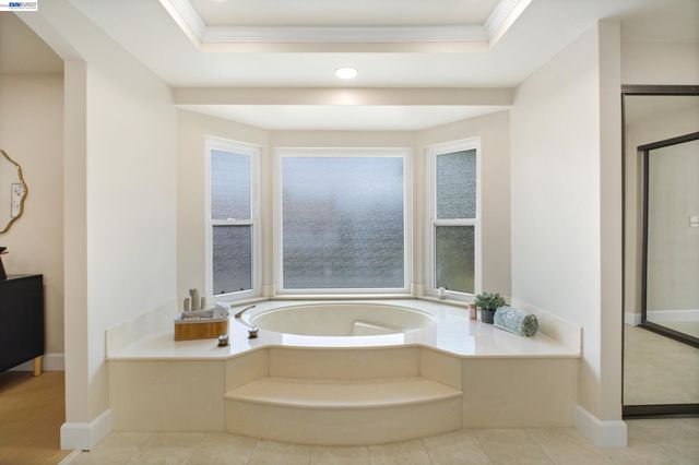 604 Lomond Cir, San Ramon, CA 94583