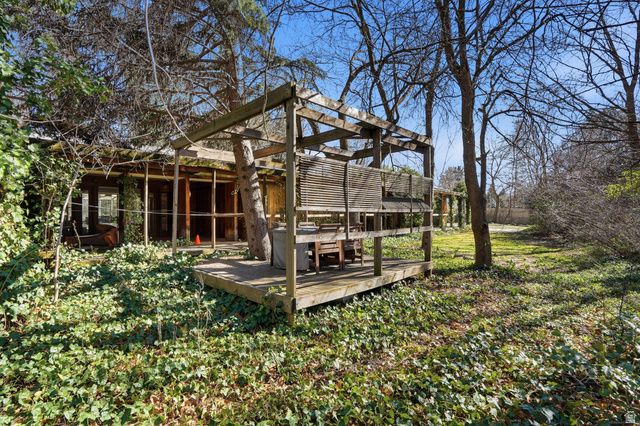 6019 S 2180 E, Holladay, UT 84121