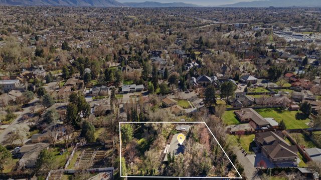 6019 S 2180 E, Holladay, UT 84121