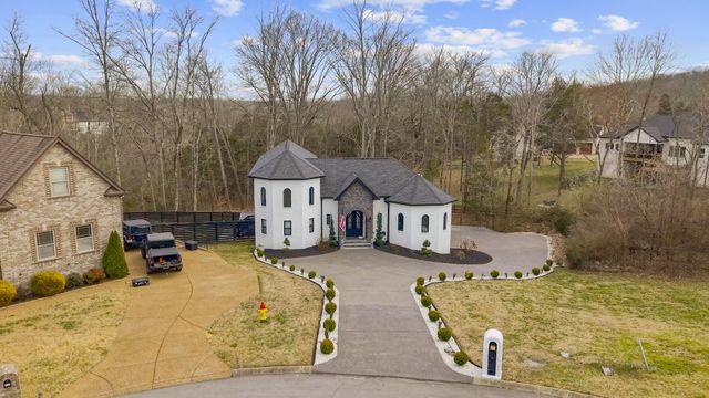 114 Mallard Pt, Lebanon, TN 37087