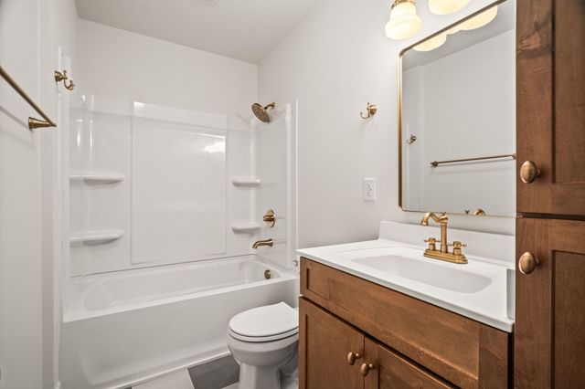 2302 Ruth St, Springfield, TN 37172