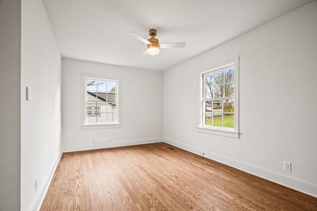 2302 Ruth St, Springfield, TN 37172