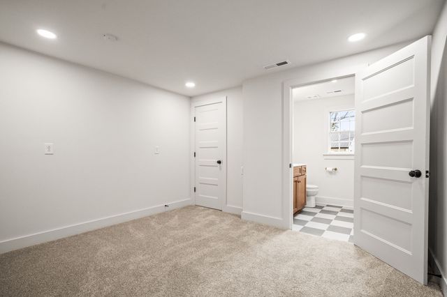 2302 Ruth St, Springfield, TN 37172