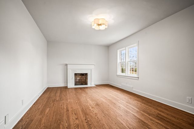 2302 Ruth St, Springfield, TN 37172