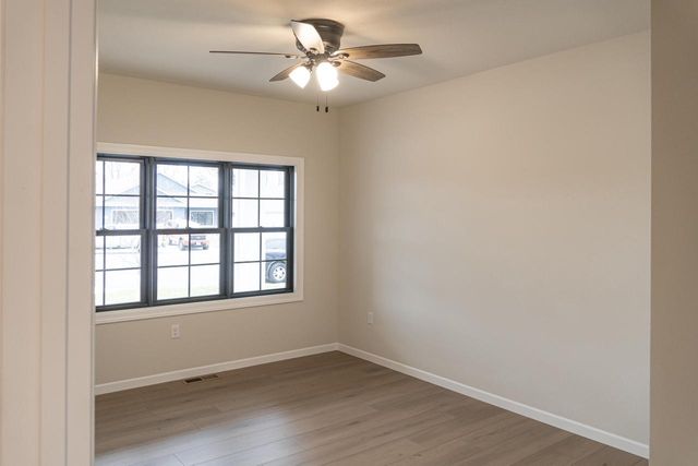 619 Johnson PLACE, Onalaska, WI 54650