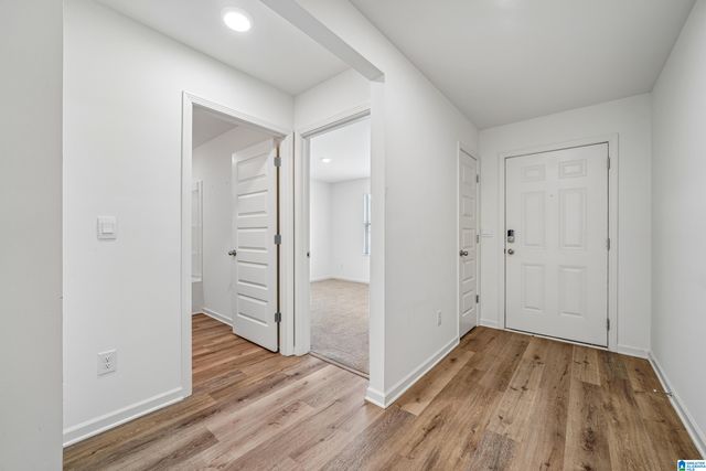 6713 NEWBRIDGE COVE, Bessemer, AL 35022