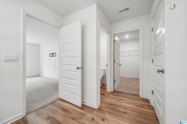 6713 NEWBRIDGE COVE, Bessemer, AL 35022