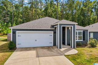 6713 NEWBRIDGE COVE, Bessemer, AL 35022