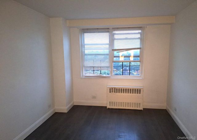 825 Morrison Avenue 12F, Bronx, NY 10473