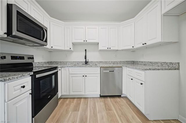 1830 Beall DR, Hampton, VA 23663