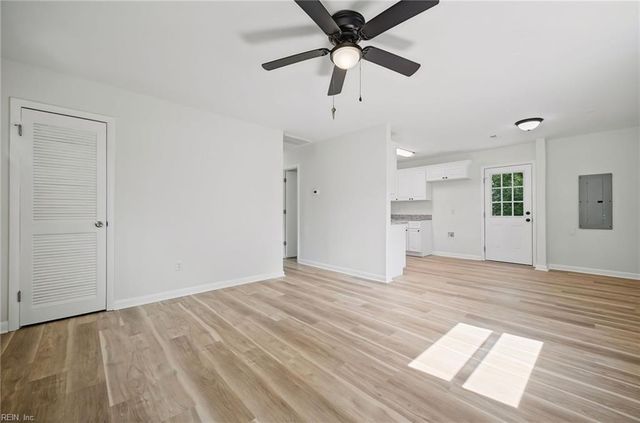 1830 Beall DR, Hampton, VA 23663