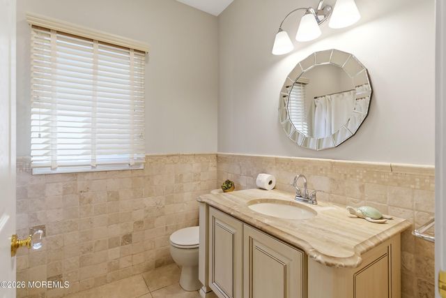 32 Halsey Drive, Brick, NJ 08723