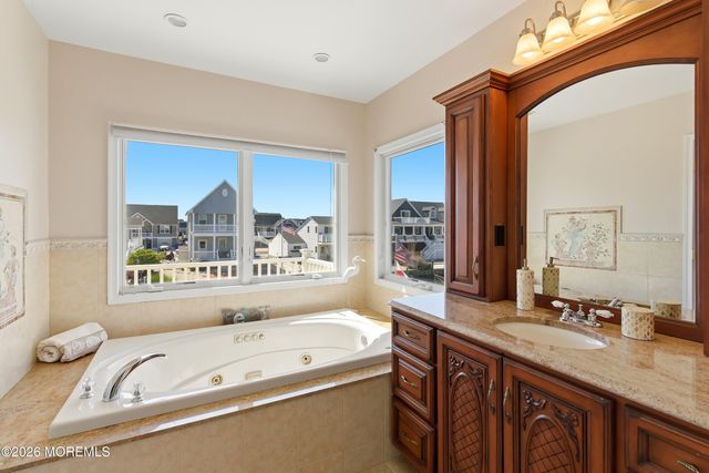32 Halsey Drive, Brick, NJ 08723