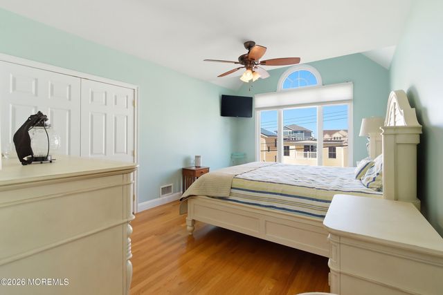 32 Halsey Drive, Brick, NJ 08723