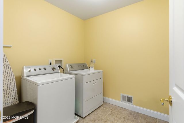 32 Halsey Drive, Brick, NJ 08723