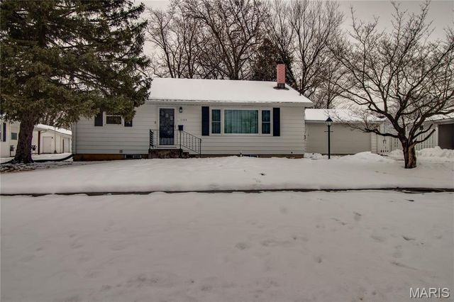 1105 N Giddings Avenue, Jerseyville, IL 62052