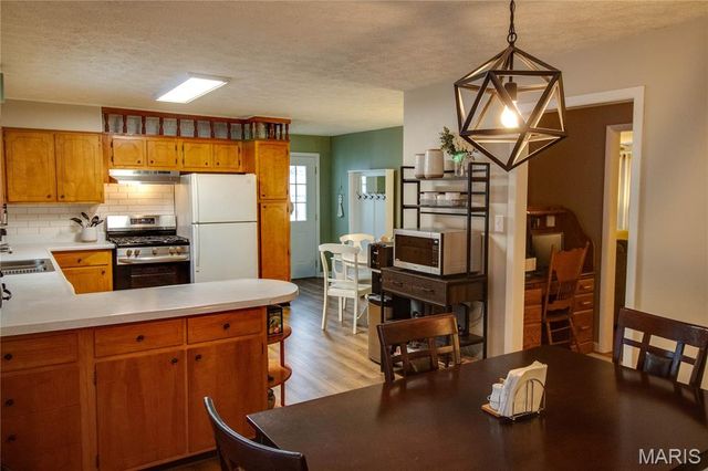 1105 N Giddings Avenue, Jerseyville, IL 62052