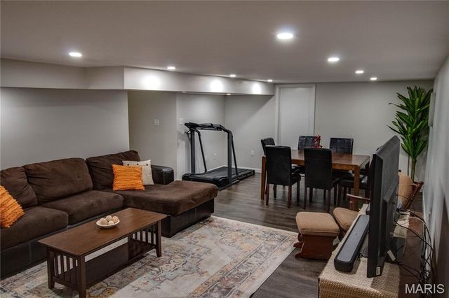 1105 N Giddings Avenue, Jerseyville, IL 62052