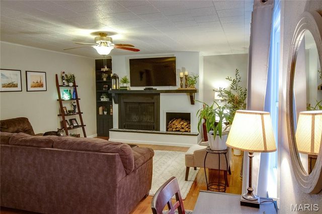 1105 N Giddings Avenue, Jerseyville, IL 62052